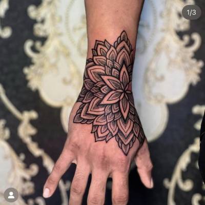 NEO TRADITIONAL TATTOOS